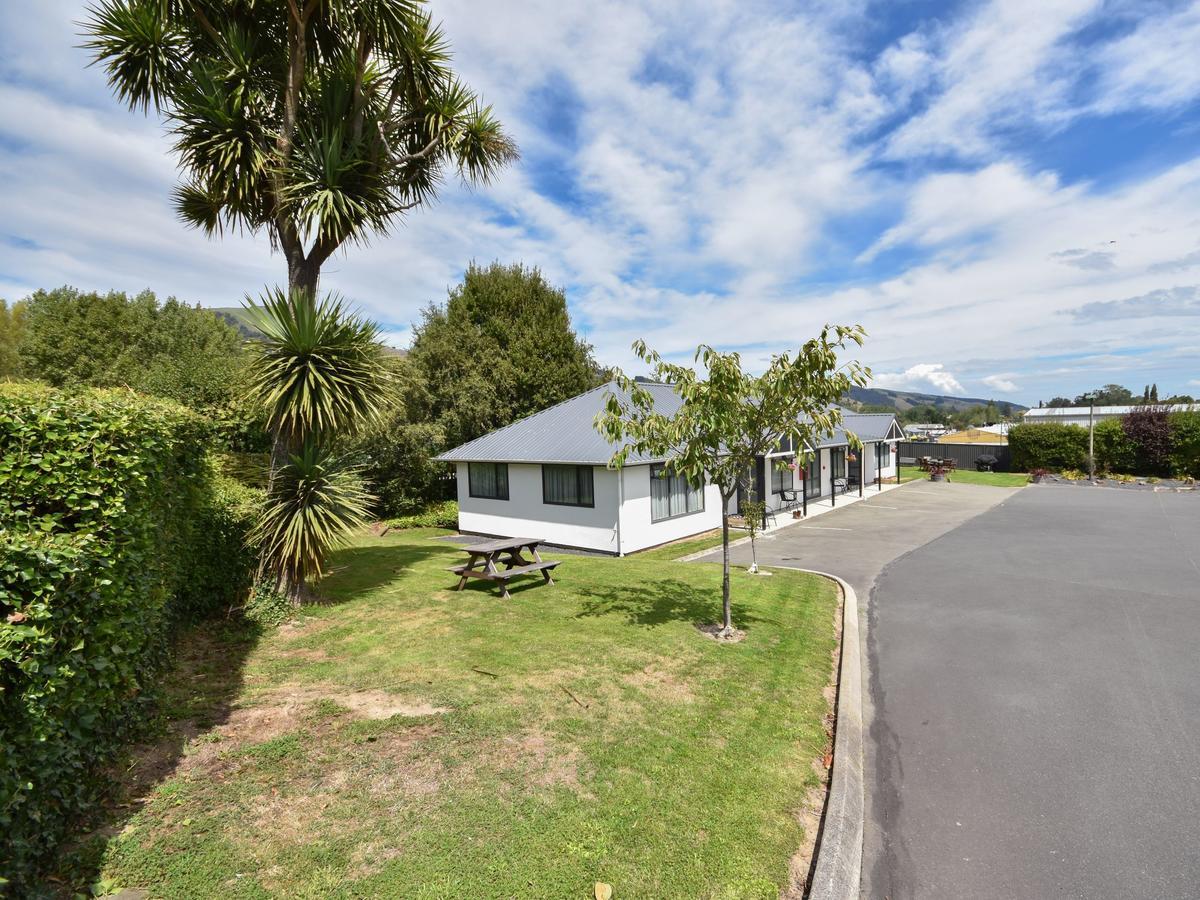 Bonnie Knights Motel Mosgiel Exterior photo